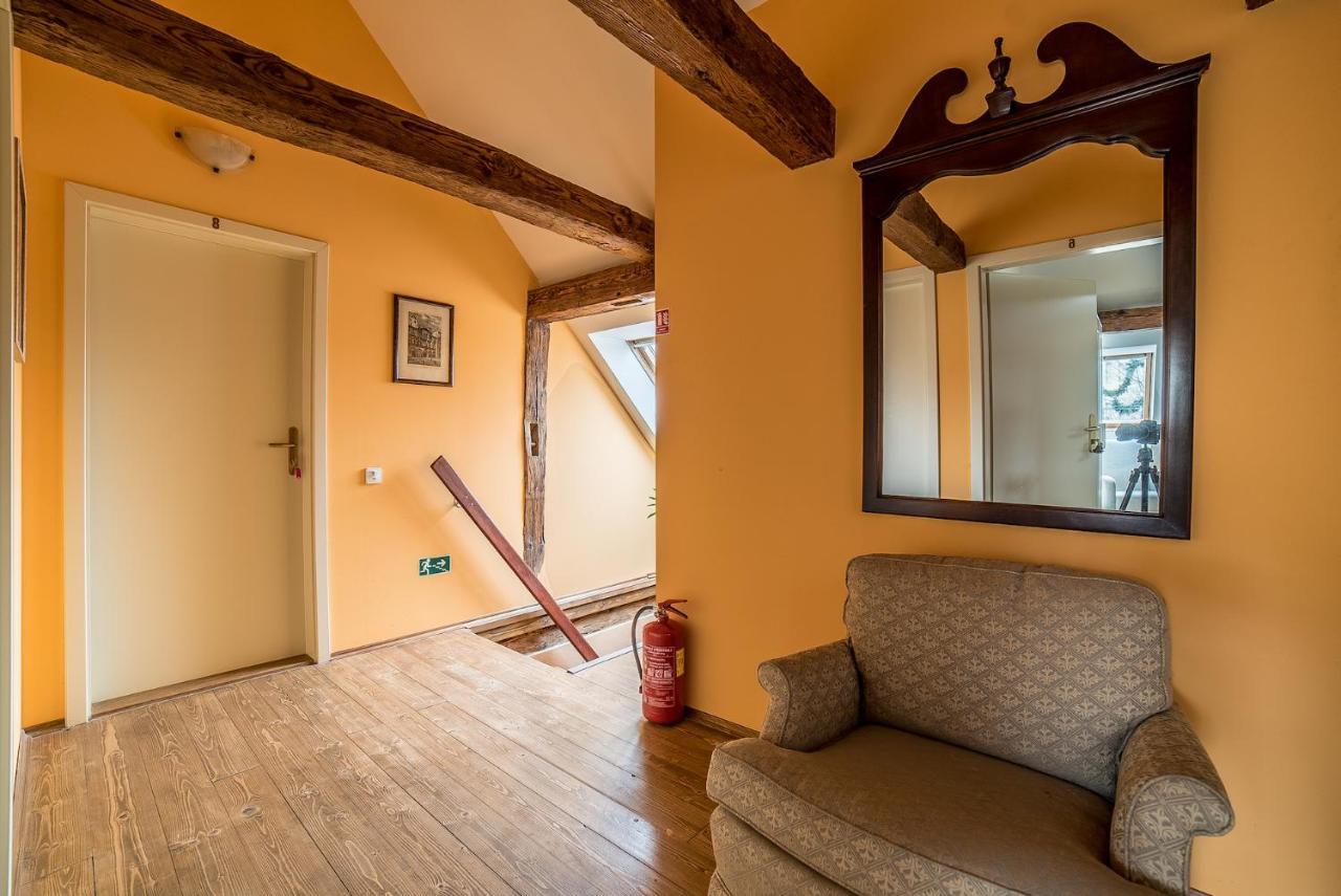 Antonio Residence Škvorec Dış mekan fotoğraf